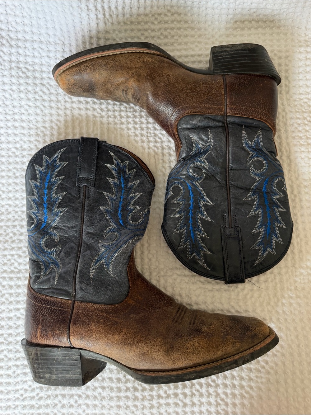 Ariat Blue and Brown Leather Western Cowboy Boots 9.5